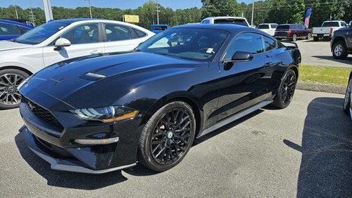 2022 Ford Mustang EcoBoost Premium