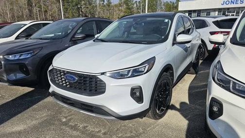 2026 Ford Escape Platinum