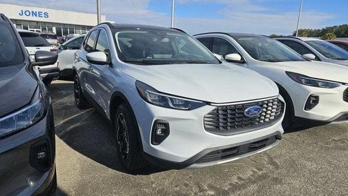 2026 Ford Escape Platinum