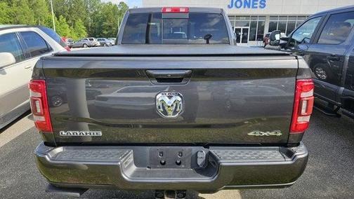 2020 RAM 2500 Laramie Crew Cab 4X4 6'4' Box