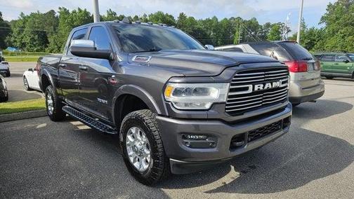 2020 RAM 2500 Laramie Crew Cab 4X4 6'4' Box