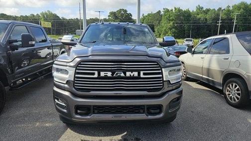 2020 RAM 2500 Laramie Crew Cab 4X4 6'4' Box