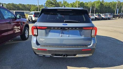Vapor Blue Metallic 2026 Ford Explorer Active