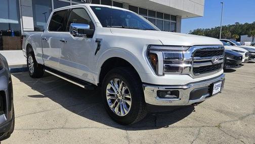 Star White Metallic Tri-Coat 2026 Ford F-150 Lariat Truck