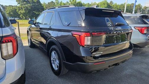 Agate Black Metallic 2026 Ford Explorer Active