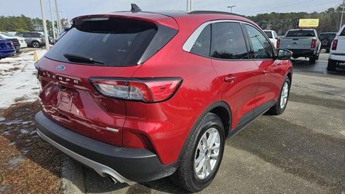 2020 Ford Escape SE