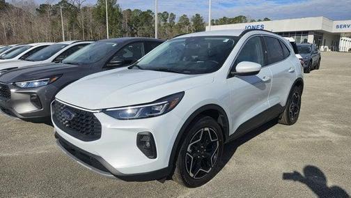 2026 Ford Escape Platinum