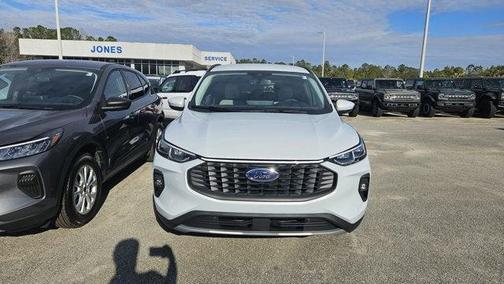 2026 Ford Escape Platinum
