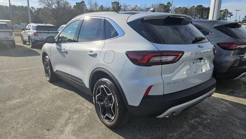 2026 Ford Escape Platinum