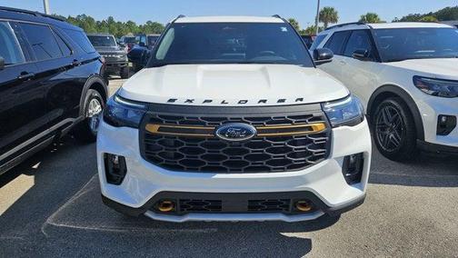 Star White Met 2026 Ford Explorer Tremor