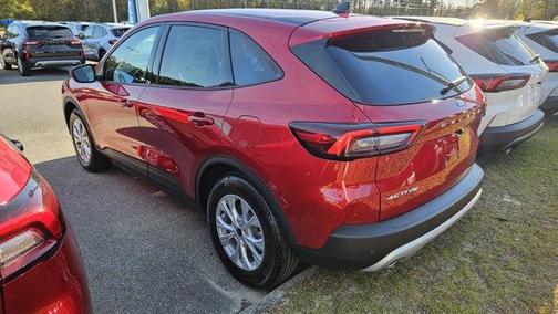 Rapid Red Metallic Tinted Clearcoat 2025 Ford Escape Active