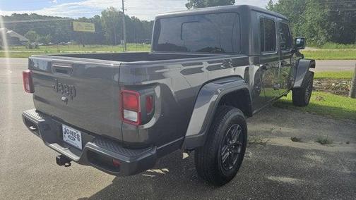 2024 Jeep Gladiator Sport S