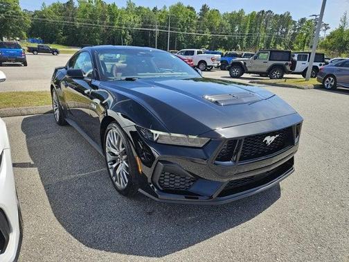 2025 Ford Mustang GT Premium