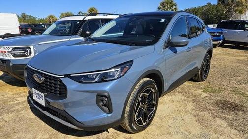 2026 Ford Escape Platinum