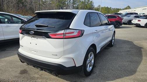 2020 Ford Edge SE