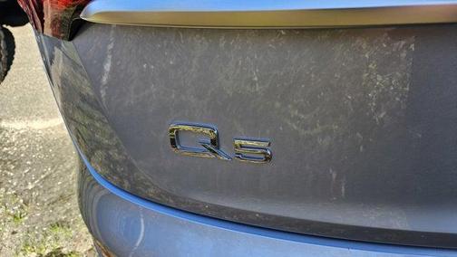 2022 Audi Q5 45 S line Premium