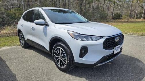 2025 Ford Escape PHEV Base