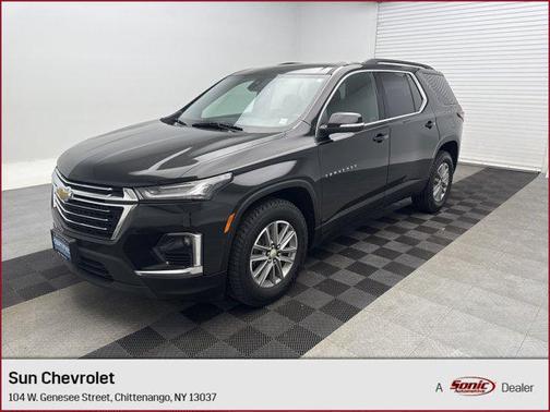 2022 Chevrolet Traverse LT Cloth