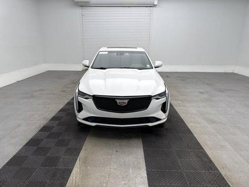 2022 Cadillac CT4 Luxury