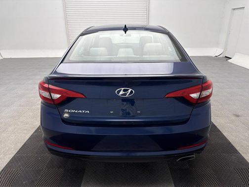 2017 Hyundai SONATA Base