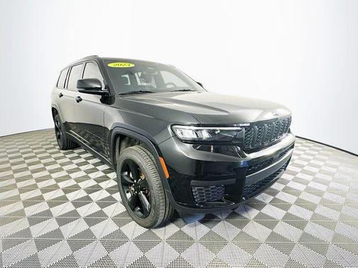 2023 Jeep Grand Cherokee L Laredo