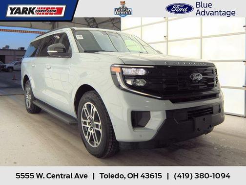 2025 Ford Expedition Max Active