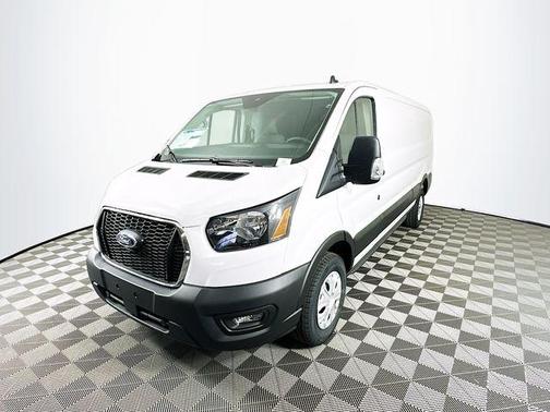 2024 Ford Transit-250 LOW ROOF