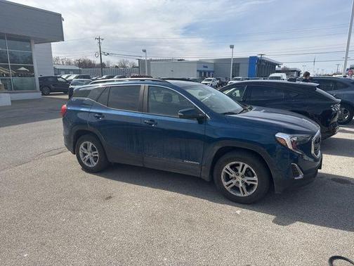 2021 GMC Terrain SLE