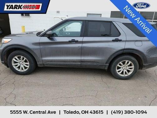 2021 Ford Explorer Base