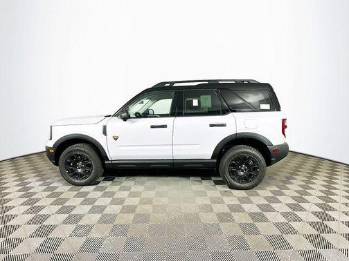 Space White Metallic 2026 Ford Bronco Sport Badlands