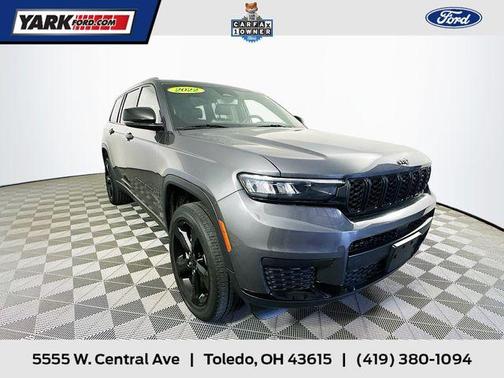 2022 Jeep Grand Cherokee L Laredo