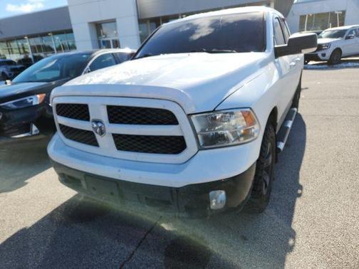 2014 RAM 1500 SLT