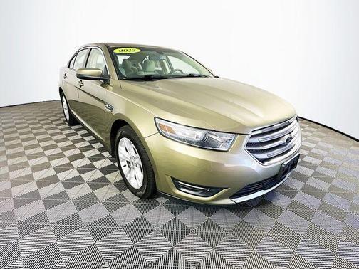2013 Ford Taurus SEL