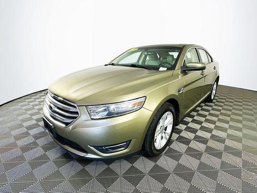 2013 Ford Taurus SEL