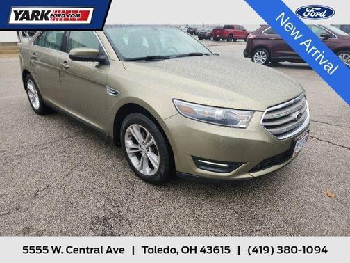 2013 Ford Taurus SEL
