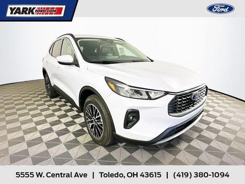 2026 Ford Escape Base