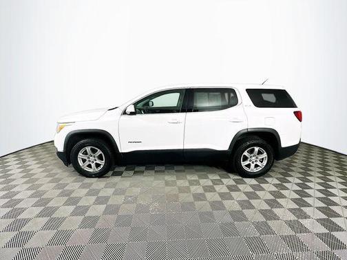 2017 GMC Acadia SLE-1