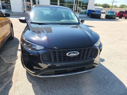 2023 Ford Escape Base