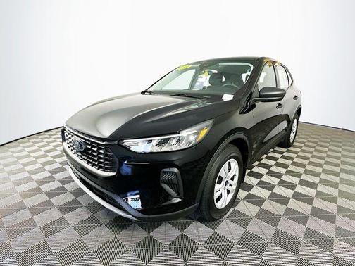 2023 Ford Escape Base