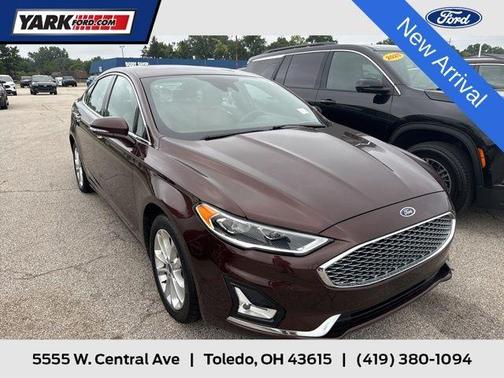 2019 Ford Fusion Energi Titanium