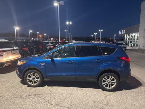2019 Ford Escape SE