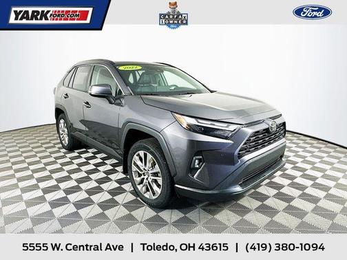 2022 Toyota RAV4 XLE Premium