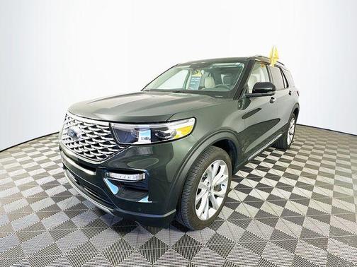 2023 Ford Explorer Platinum