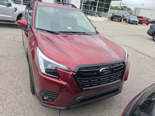 Crimson Red Pearl 2024 Subaru Forester Limited