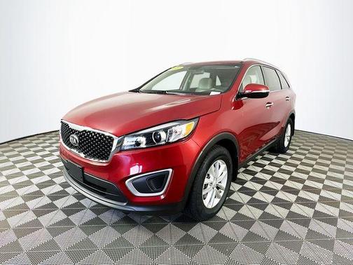 2017 Kia Sorento LX