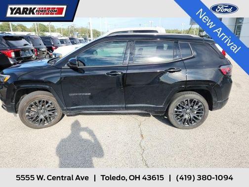 2022 Jeep Compass Altitude