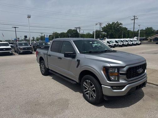 Iconic Silver Metallic 2023 Ford F-150 XL