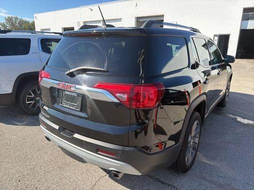 2017 GMC Acadia SLT-2