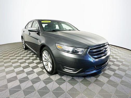 2017 Ford Taurus Limited