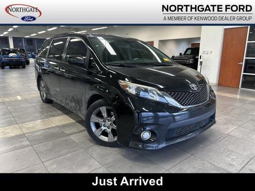 2014 Toyota Sienna SE